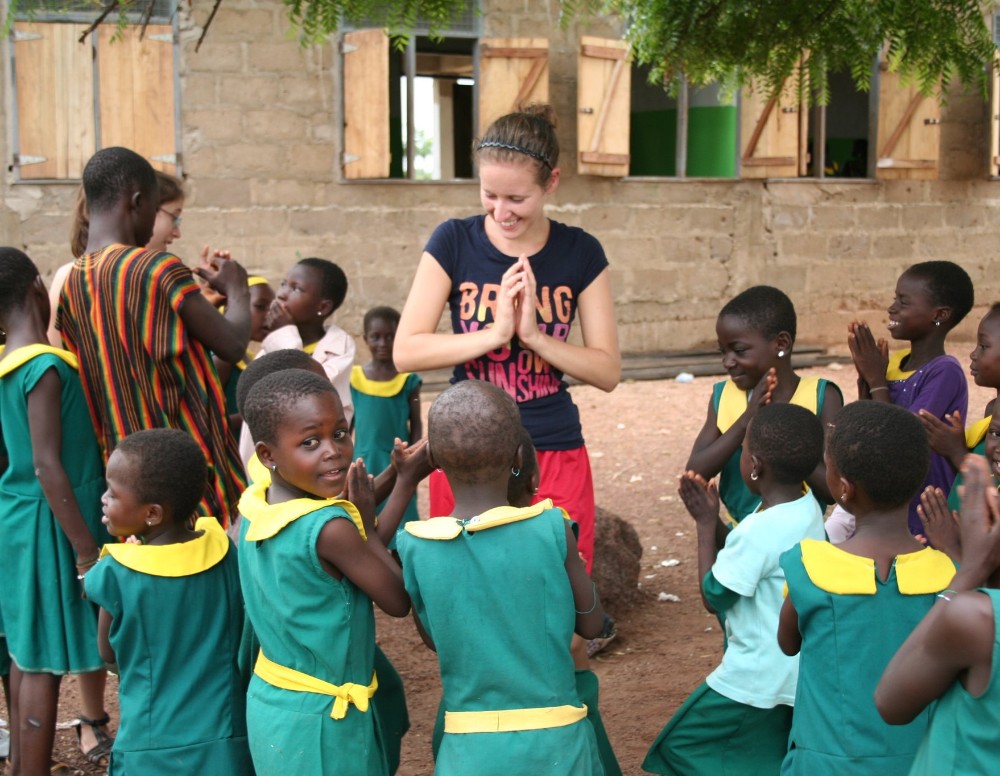 girl teaching ghana