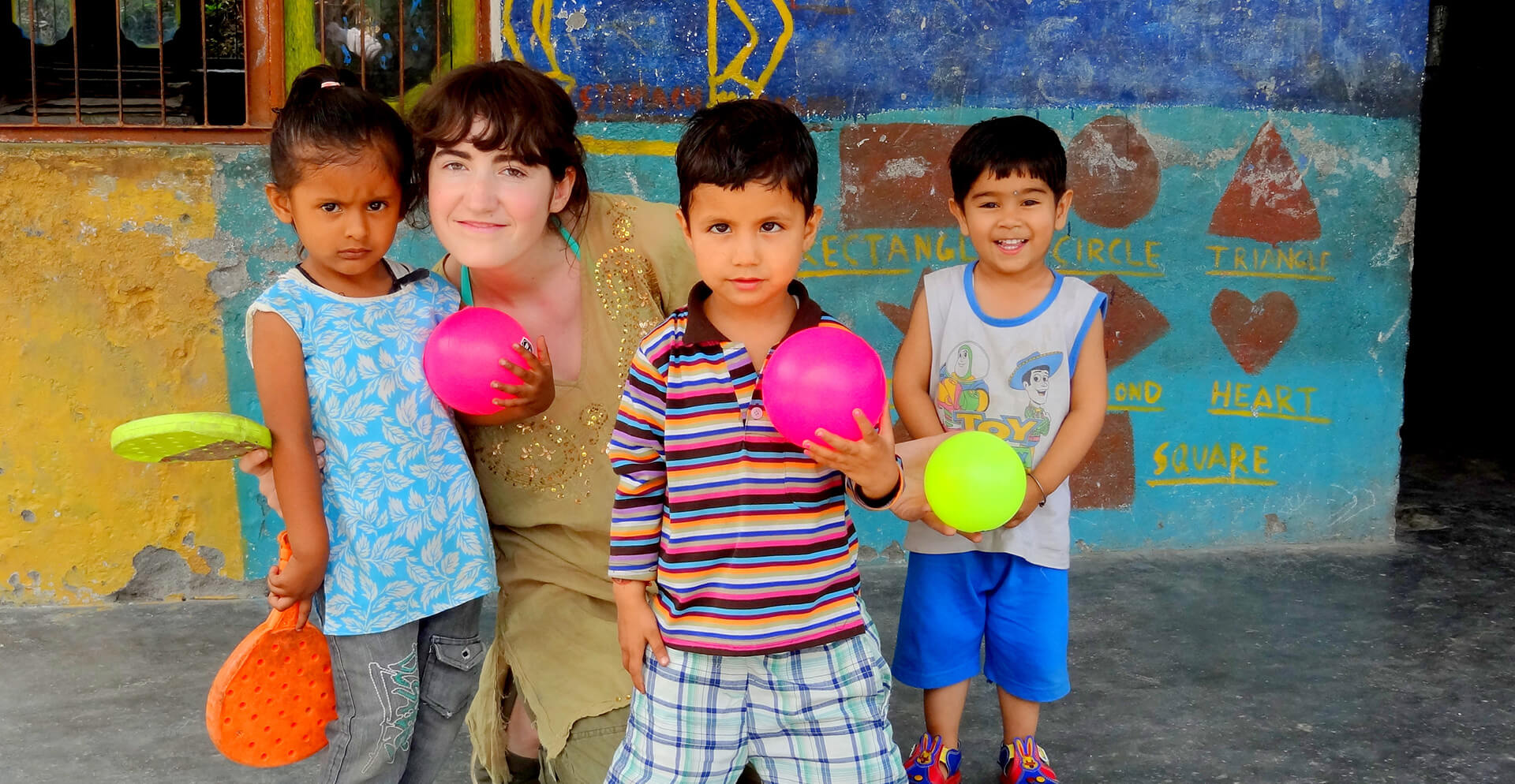 Programas de voluntariado para el cuidado de niños en el extranjero