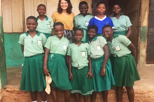 Girl Teaching Ghana - Ghana