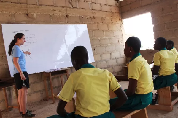 Girl Teaching Ghana - Ghana